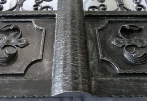 ロートアイアン戸当たり