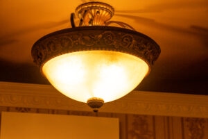 おしゃれなデザインのアンティーク調シーリングライト